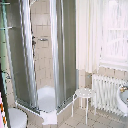 Gaestehaus Sonnenwinkel - Roesler 3*