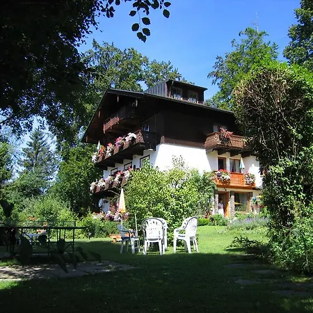 Gastehaus Sonnenwinkel - Rosler Guest house