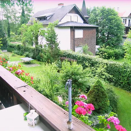 Gastehaus Sonnenwinkel - Rosler